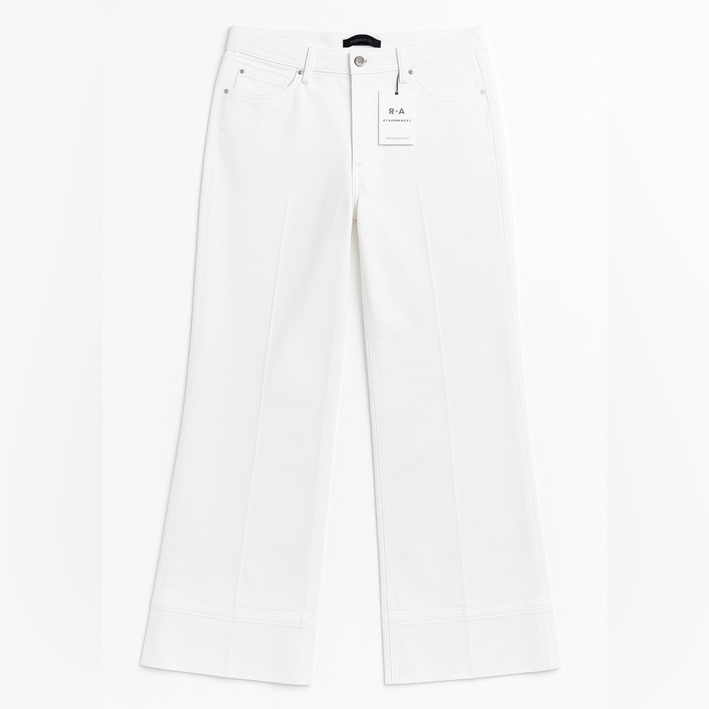 White Wide Leg High Rise Jeans – Free Assembly – Size 12
